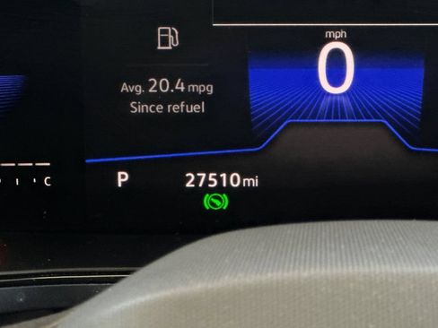 Used 2022 Volkswagen Taos SE FWD image 30