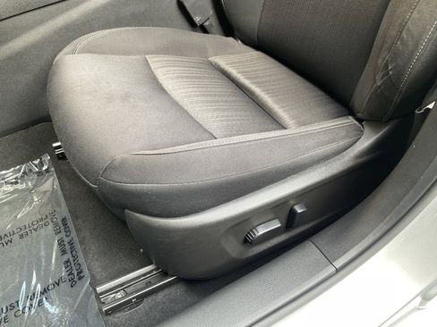 Used 2024 Nissan Altima 2.5 SV image 26