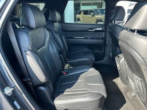 Used 2024 Hyundai Palisade Calligraphy image 27