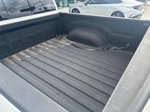 Used 2015 RAM 1500 Big Horn RWD image 11