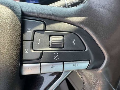 Used 2021 Cadillac Escalade ESV Sport RWD image 21