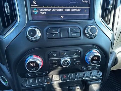 Used 2021 GMC Sierra 3500 Denali w/ Denali Ultimate Package image 9