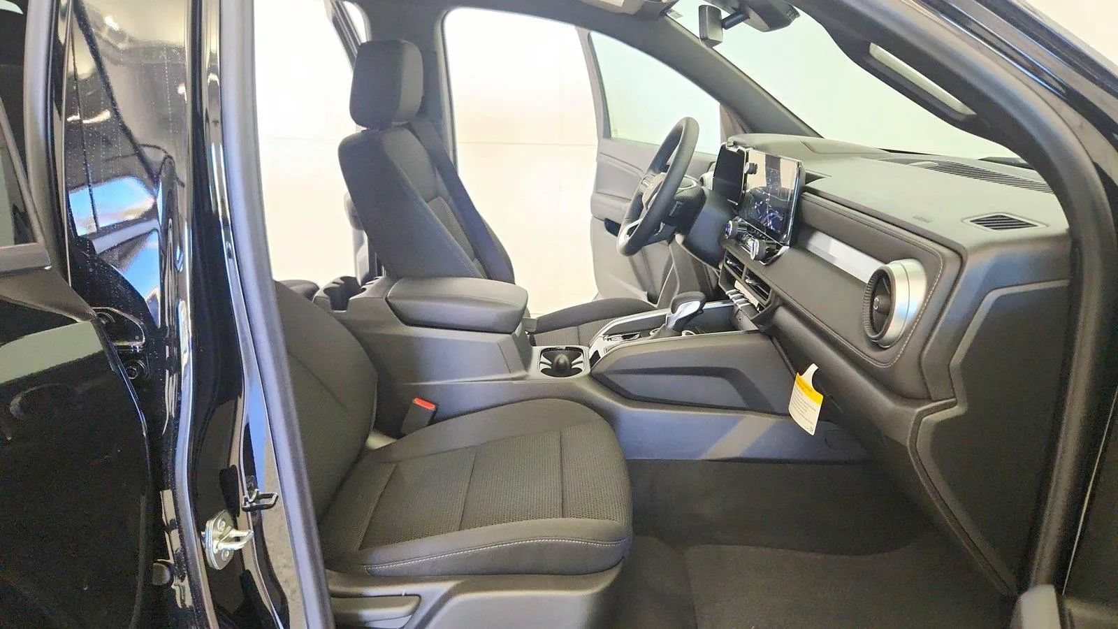 New 2026 Chevrolet Colorado LT w/ Advanced Trailering Package AWD/4WD image 29