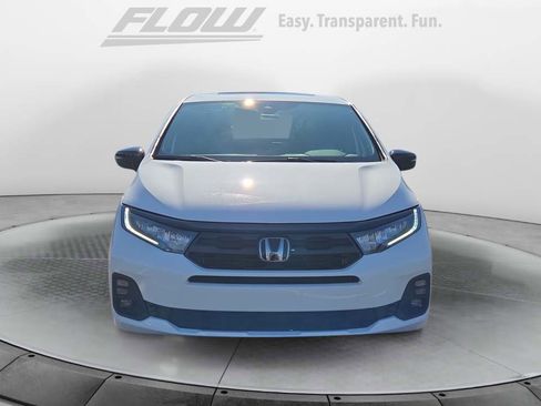 Certified 2026 Honda Odyssey Sport-L image 2