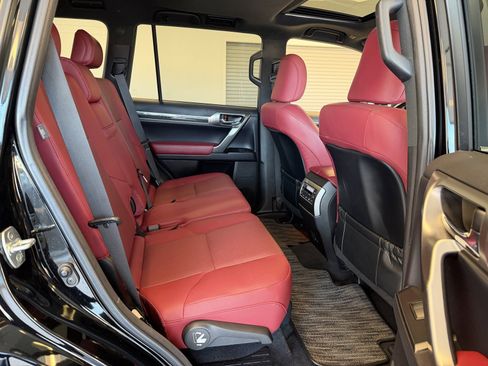 Used 2023 Lexus GX 460 Premium image 53