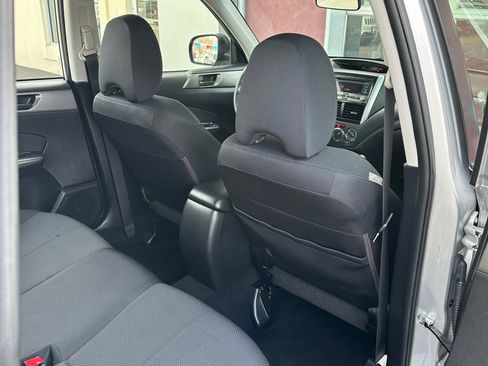 Used 2011 Subaru Forester 2.5X w/ Alloy Wheel Value Pkg image 8