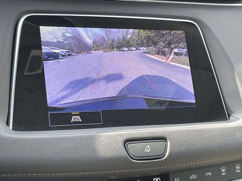 Certified 2023 Cadillac XT4 Luxury image 28