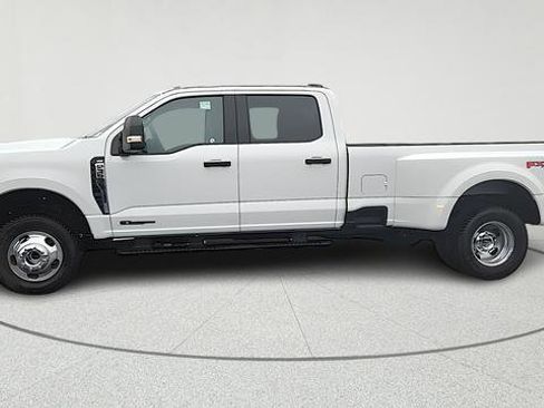 New 2026 Ford F350 XLT image 4