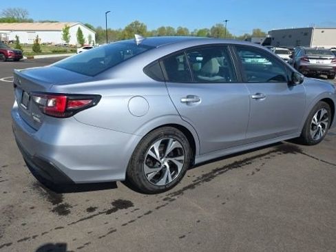 Used 2023 Subaru Legacy Premium image 4