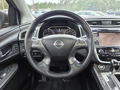 Used 2019 Nissan Murano Platinum FWD image 15