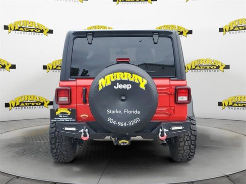 Used 2025 Jeep Wrangler Sport image 7