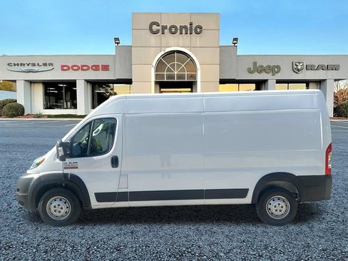 Used 2021 RAM ProMaster 2500 w/ Convenience Group FWD image 6
