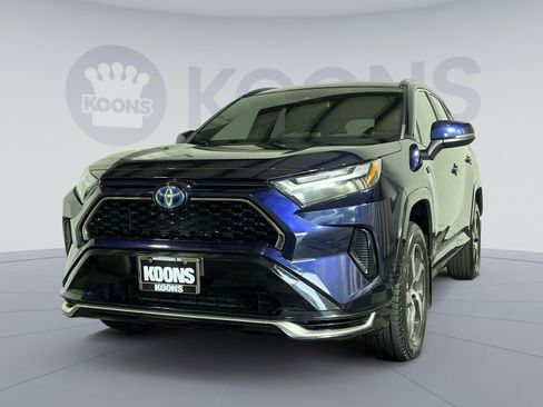 Used 2023 Toyota RAV4 SE w/ Weather & Moonroof Package AWD/4WD image 1