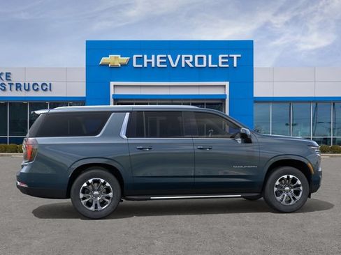 New 2026 Chevrolet Suburban LS w/ Max Trailering Package AWD/4WD image 5
