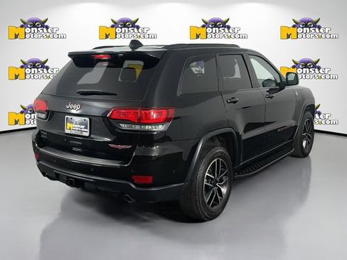 Used 2021 Jeep Grand Cherokee Trailhawk w/ Trailhawk Luxury Group AWD/4WD image 5