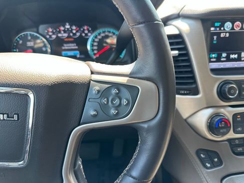 Used 2018 GMC Yukon XL Denali w/ Denali Ultimate Package AWD/4WD image 31