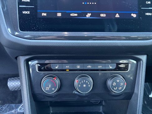 Used 2024 Volkswagen Tiguan Wolfsburg Edition image 19