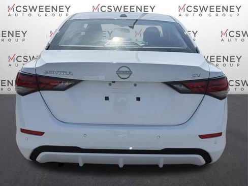 Used 2025 Nissan Sentra SV image 4
