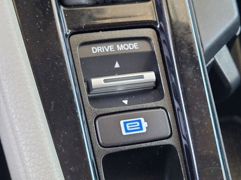 Used 2023 Honda Accord EX-L image 15