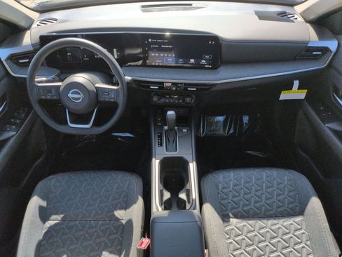 New 2026 Nissan Kicks SV image 10