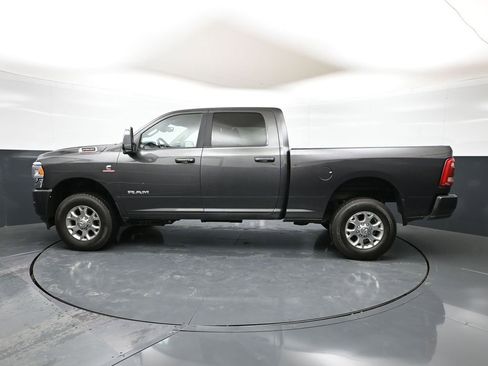 Used 2024 RAM 2500 Laramie AWD/4WD image 8