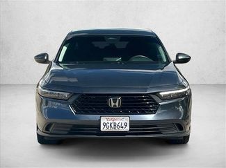 Used 2023 Honda Accord LX video 2