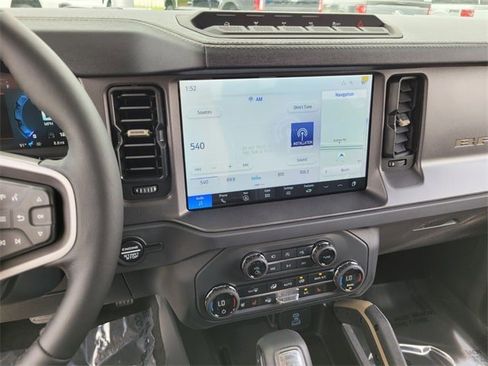 New 2025 Ford Bronco Badlands image 47