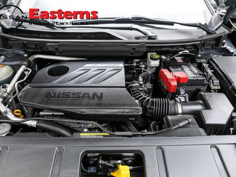 Used 2023 Nissan Rogue S image 12