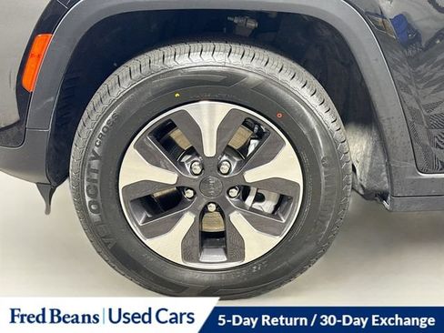 Used 2024 Jeep Grand Cherokee Limited 4xe AWD/4WD image 39