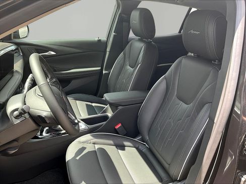 New 2026 Buick Encore GX Avenir w/ Avenir Technology Package AWD/4WD image 17
