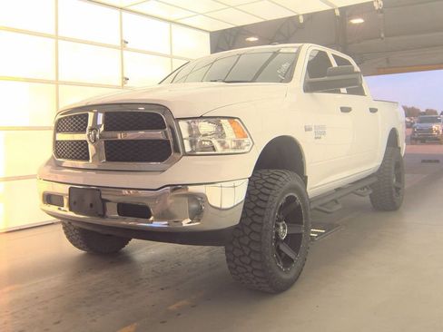 Used 2020 RAM 1500 Tradesman w/ Tradesman SXT Package image 4