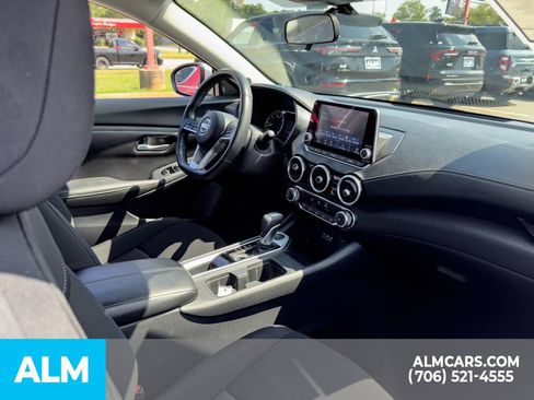 Used 2022 Nissan Sentra SV FWD image 16