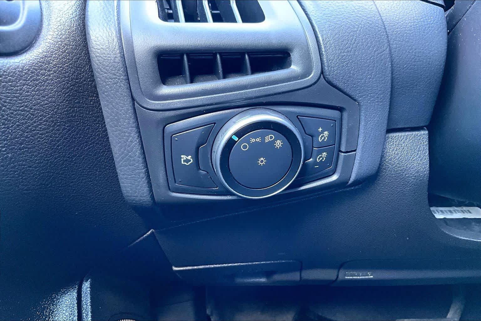 Used 2016 Ford Focus S FWD image 33
