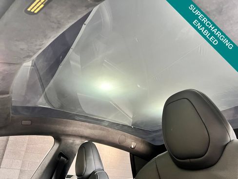 Used 2023 Tesla Model S Plaid AWD/4WD image 4