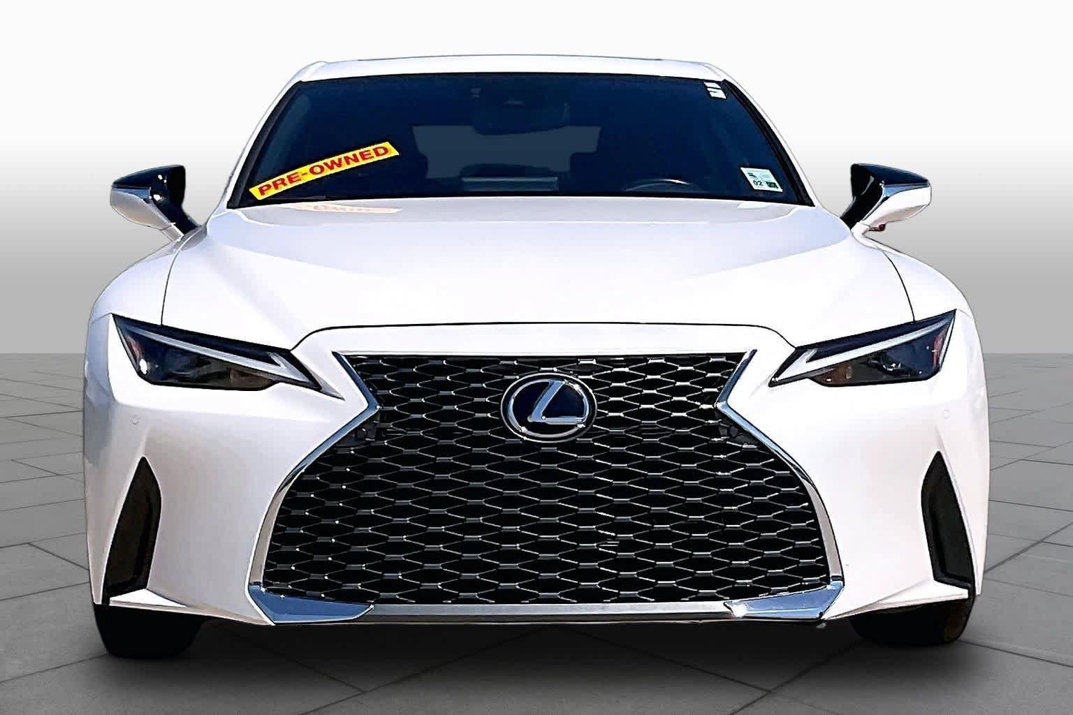 Used 2023 Lexus IS 300 w/ Premium Package RWD image 3