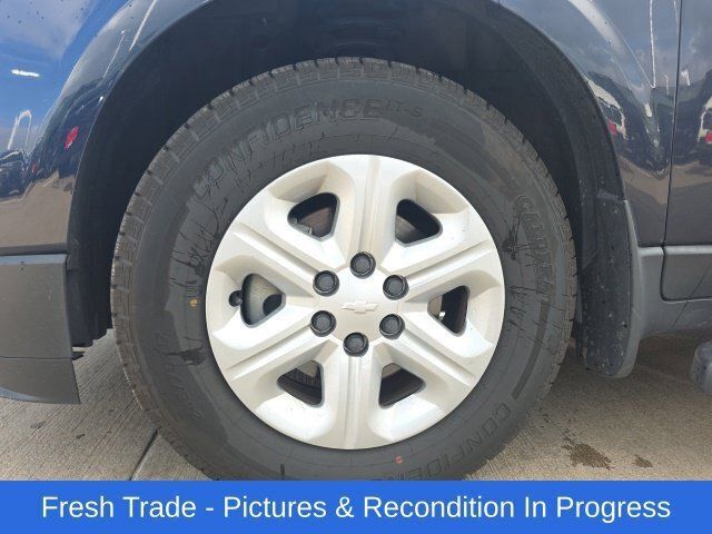 Used 2017 Chevrolet Traverse LS w/ LPO, 'HIT The Road' Package FWD image 9