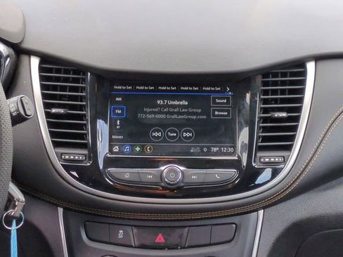Used 2019 Chevrolet Trax LS FWD image 19