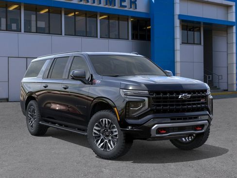 New 2026 Chevrolet Suburban Z71 w/ Z71 Off-Road Package AWD/4WD image 21