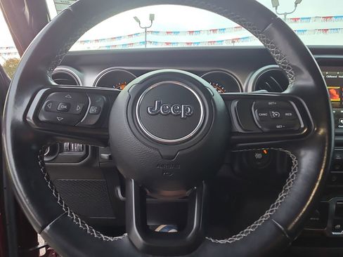 Used 2021 Jeep Wrangler Sport image 12