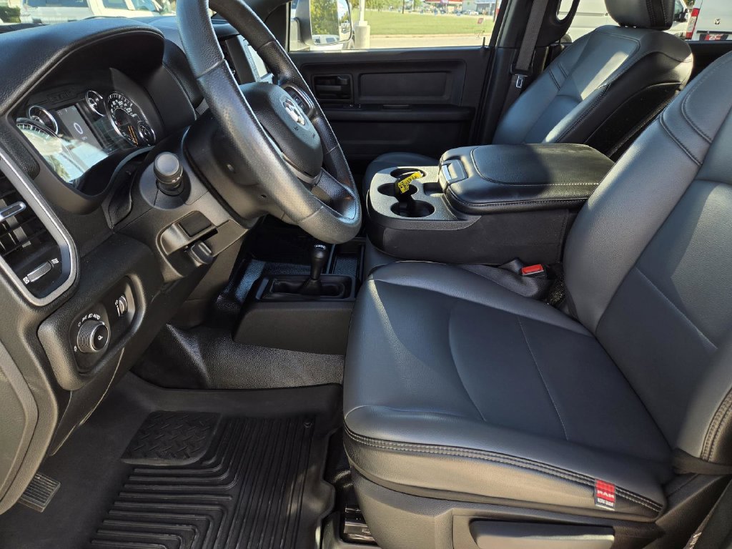 Used 2021 RAM 2500 Tradesman w/ Chrome Appearance Group AWD/4WD image 12
