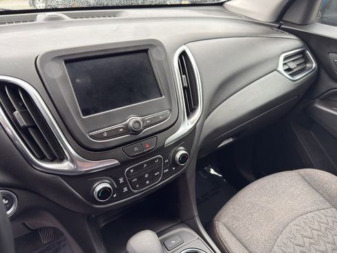 Used 2024 Chevrolet Equinox LT image 13