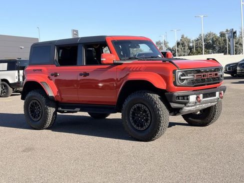 Used 2022 Ford Bronco Raptor image 4
