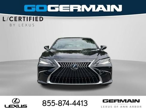Used 2025 Lexus ES 300h Ultra Luxury FWD image 11