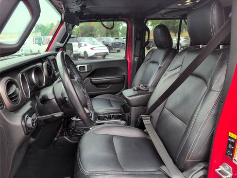Used 2020 Jeep Gladiator Sport w/ Quick Order Package 24S AWD/4WD image 17