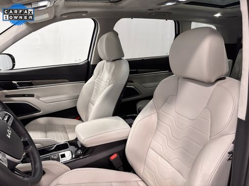 Used 2022 Kia Telluride SX w/ SX Prestige Package image 12