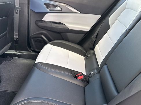 New 2026 Chevrolet Equinox EV LT image 11