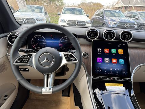 New 2026 Mercedes-Benz GLC 300 4MATIC image 12