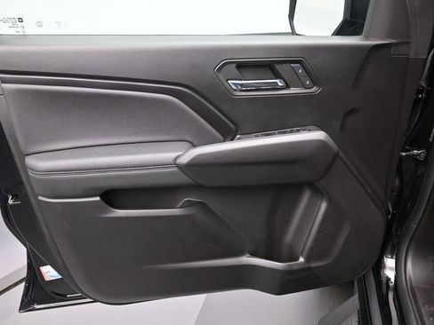 Used 2023 GMC Canyon Elevation image 10