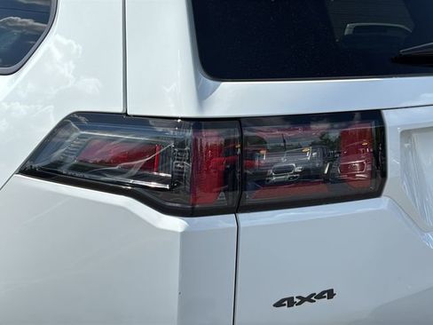 New 2026 Jeep Cherokee Laredo AWD/4WD image 25