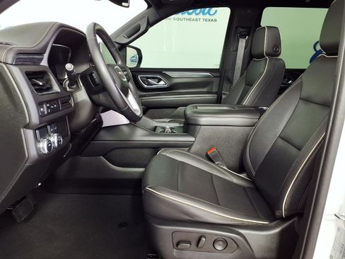 Used 2023 GMC Yukon SLT RWD image 7